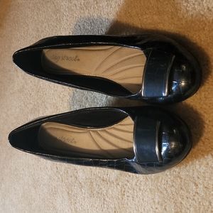 Navy Pump Croc Heels